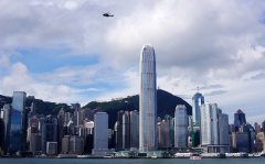 香港之所以经济繁荣，乃是得益于香港的好风水